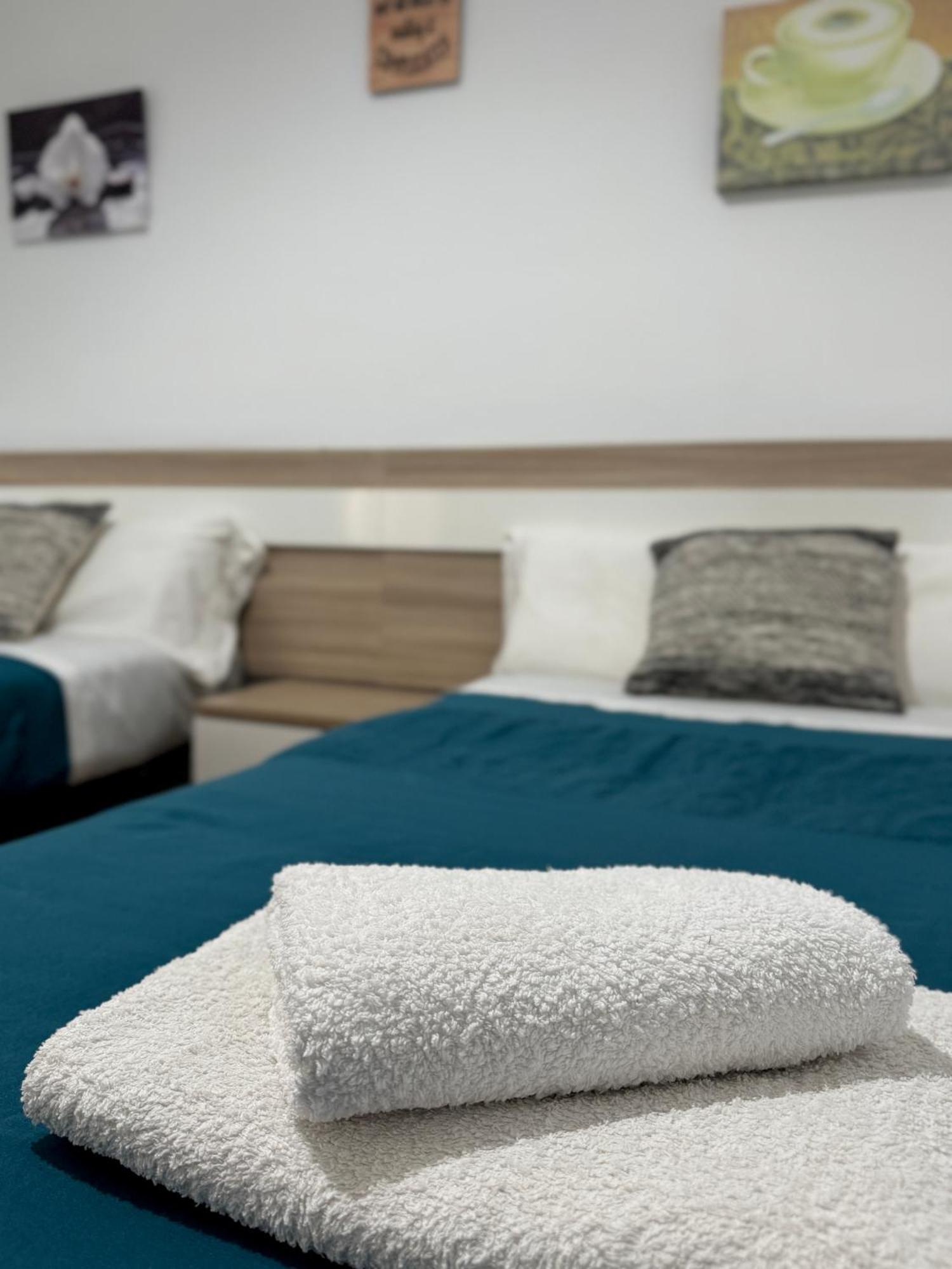 Apartamento Centrico Puente Romano กอร์โดบา ภายนอก รูปภาพ